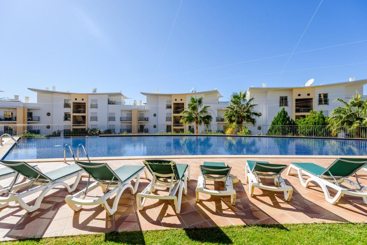 Homes Ocean View With Sunbathing Terrace, 2 Swimming Pools & Tennis Court Appartement Albufeira